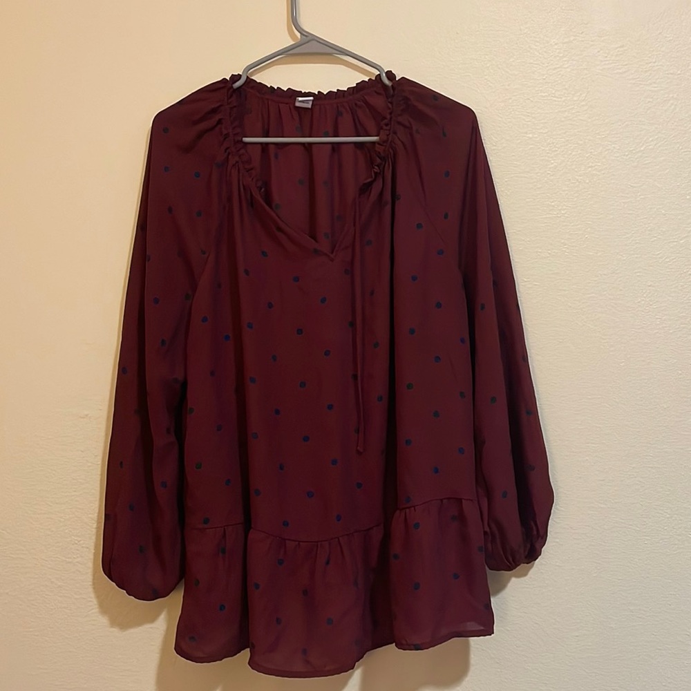Red and navy polka dot business casual top from old navy